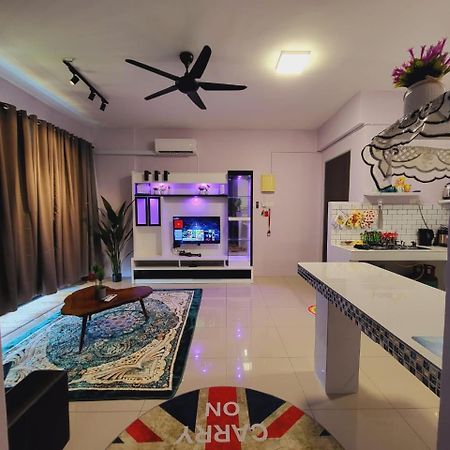 איפוה Denan Homestay Casa Kayangan מראה חיצוני תמונה